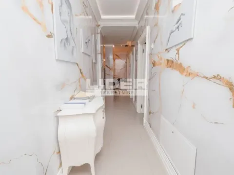 Izdavanje, poslovni prostor, 147m², Kalenić Pijaca, Vračar Sve Podlokacije - image 6