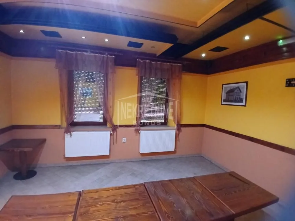 Prodaja, kuća, 316m², Čantavir, Subotica