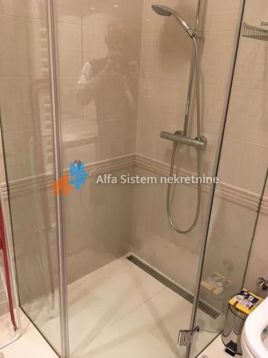 Rent, three bedroom apartment, 90m², Stari Grad, Beograd