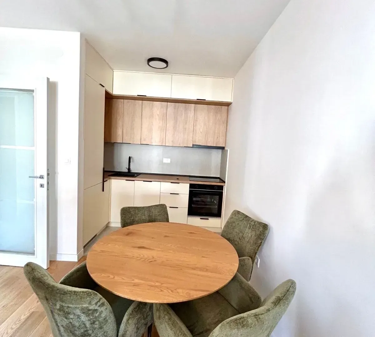 Rent, one bedroom apartment, 49m², Central Point, Podgorica