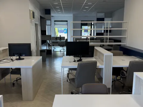 Rent, office space, 98m², Stari Aerodrom, Podgorica - image 3