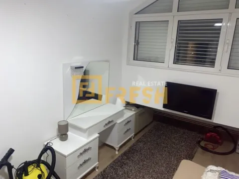 Rent, three bedroom apartment, 130m², Vranići, Podgorica - image 18