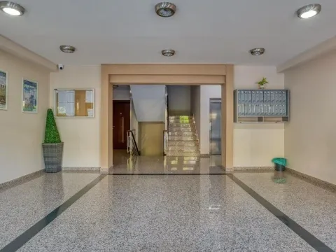Prodaja, dvosoban stan, 90m², Podgorica, Crna Gora - image 14