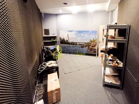 Izdavanje, poslovni prostor, 60m², Preko Morače, Podgorica - image 3