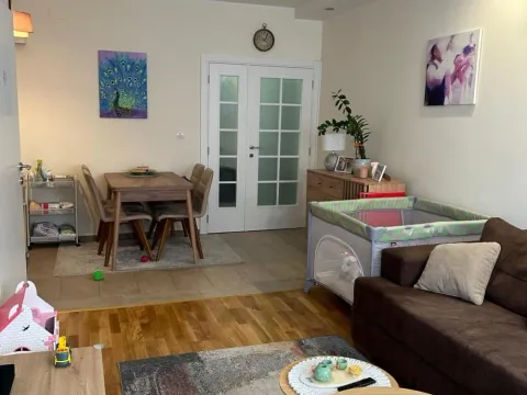 Stan in Zvezdara Sve Podlokacije