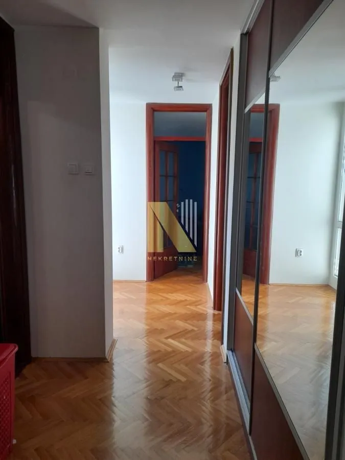 Izdavanje, trosoban stan, 76m², Liman 3, Novi Sad Sve Podlokacije