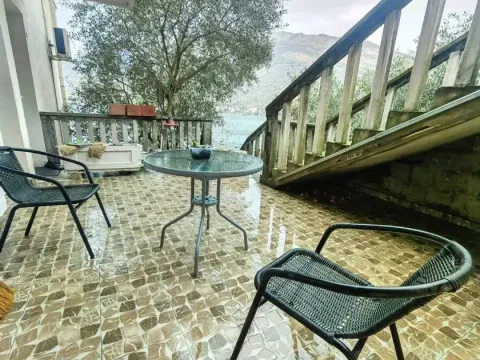 Izdavanje, stan, 22m², Tivat, Crna Gora - image 6