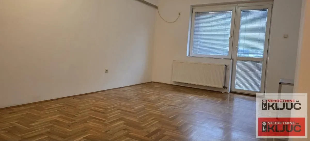 Izdavanje, dvosoban stan, 50m², Sajmište, Novi Sad