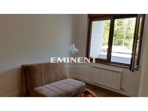 Izdavanje, dvosoban stan, 47m², Zemun Centar, Zemun Sve Podlokacije - image 6