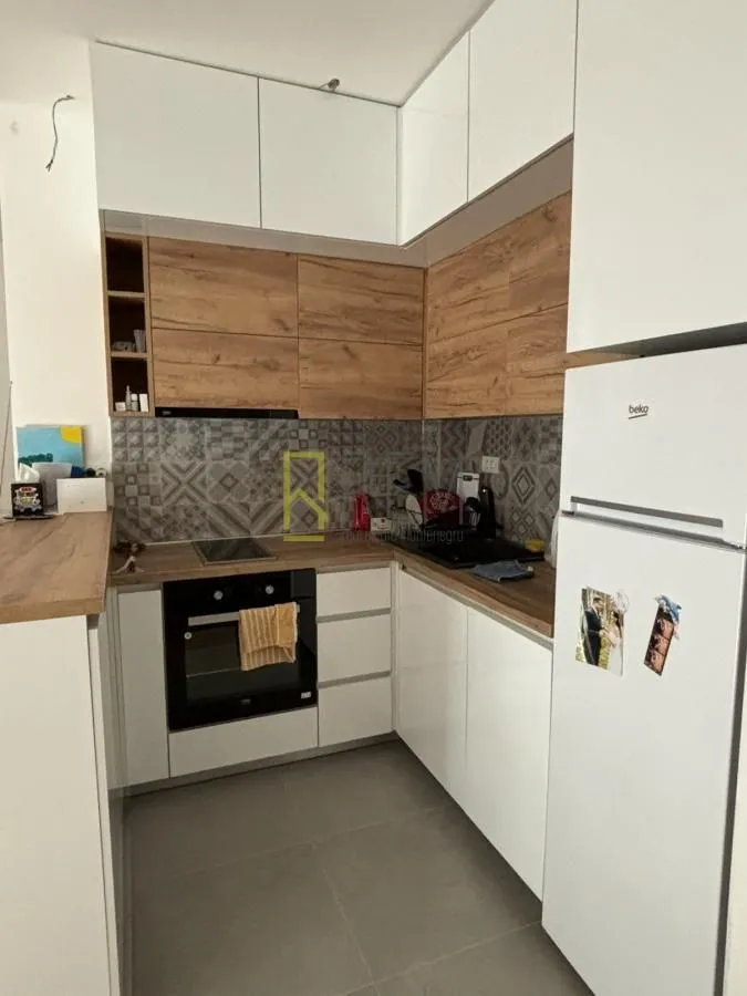 Rent, studio apartment, 33m², Zagorič, Podgorica