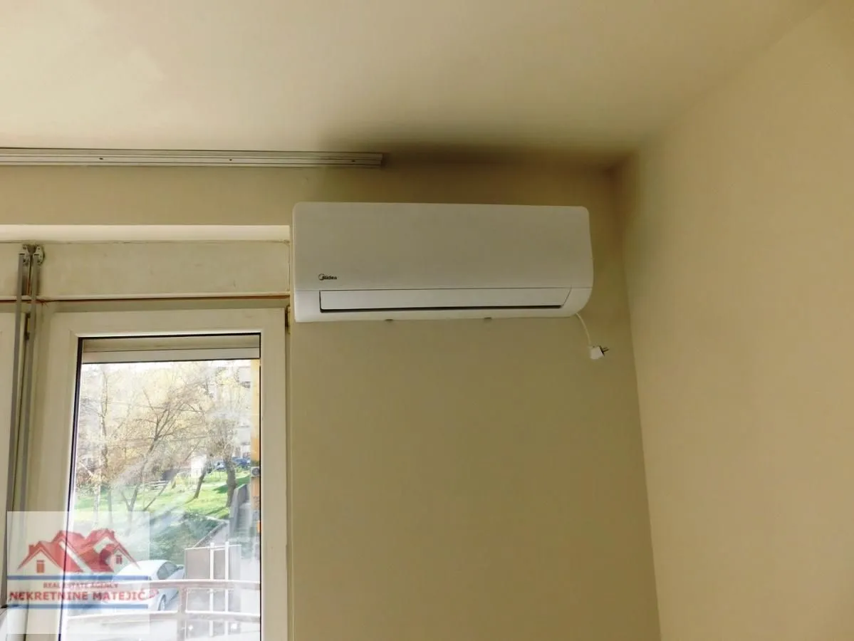 Izdavanje, trosoban stan, 71m², Vašarište, Kragujevac