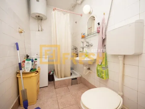 Prodaja, dvosoban stan, 75m², Preko Morače, Podgorica - image 13