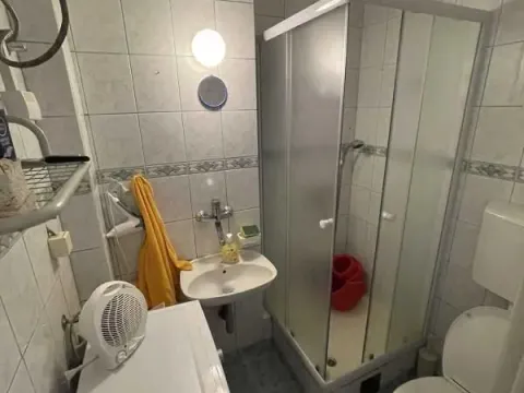 Rent, two bedroom apartment, 300m², Zabjelo, Podgorica - image 6