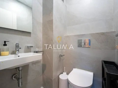 Izdavanje, dvosoban stan, 73m², City Kvart, Podgorica - image 8