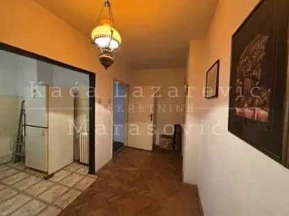 Prodaja, dvosoban stan, 69m², Novi Beograd Blok 37, Novi Beograd Sve Podlokacije