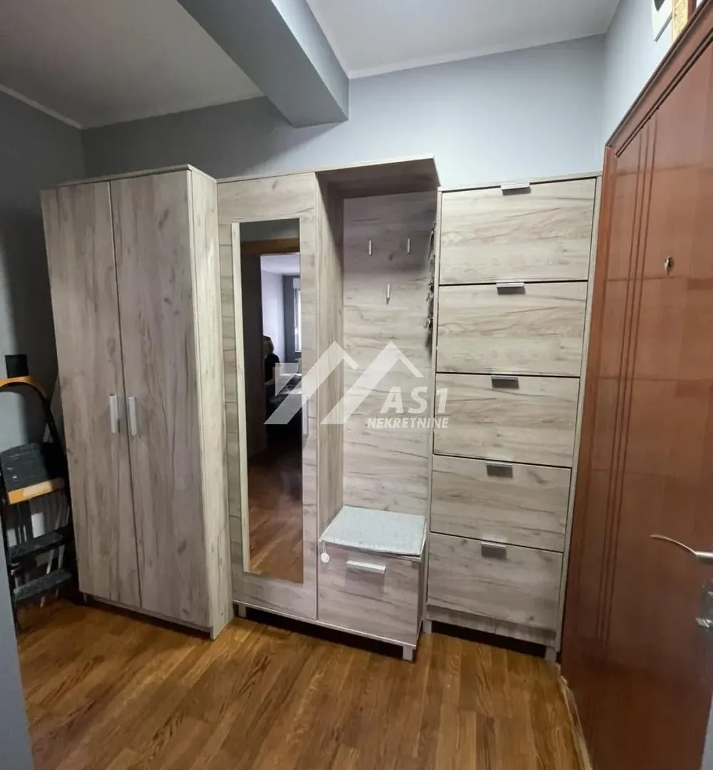 Izdavanje, dvosoban stan, 45m², Novi Sad Sve Podlokacije, Novi Sad