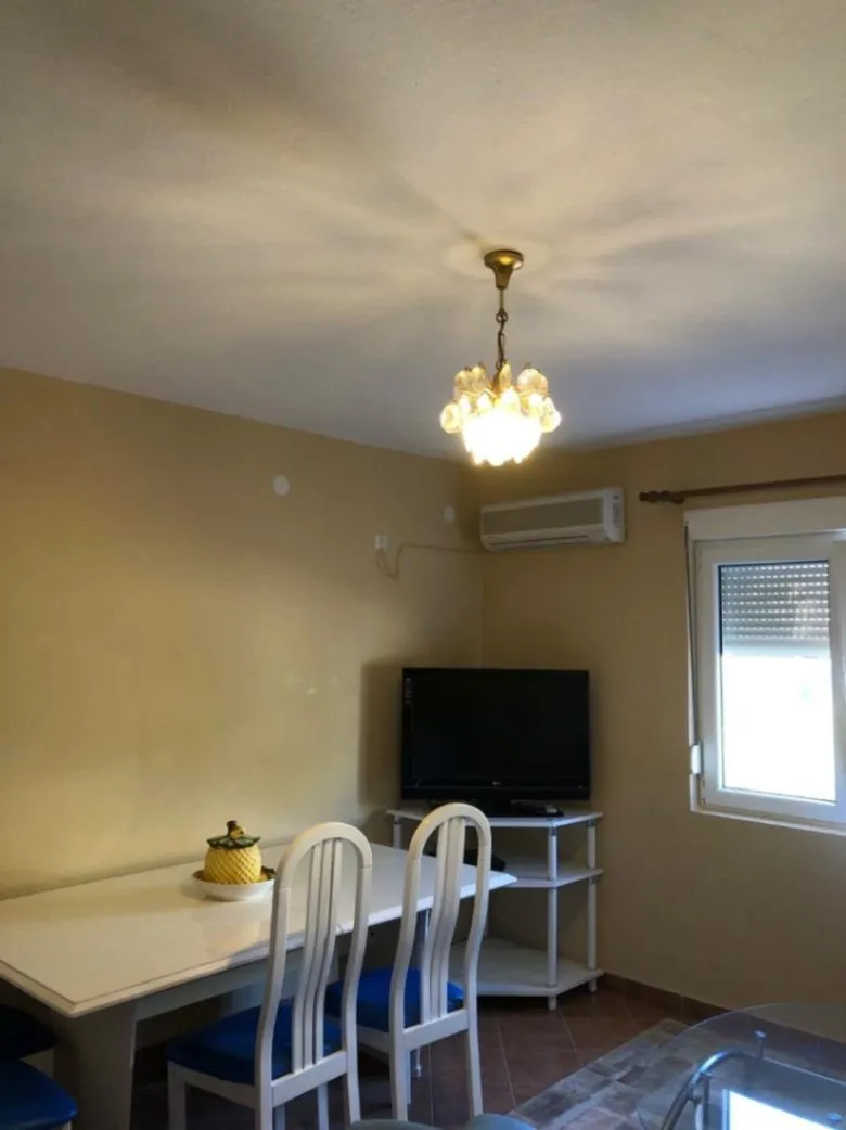 Rent, one bedroom apartment, 60m², Ilino, Bar