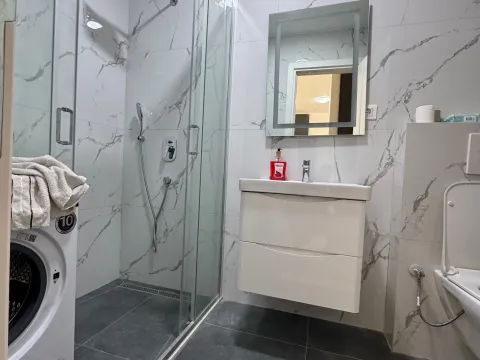 Prodaja, jednosoban stan, 47m², Velika Plaža, Ulcinj - image 5