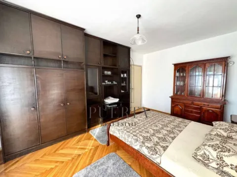 Izdavanje, dvosoban stan, 80m², Centar, Podgorica - image 8