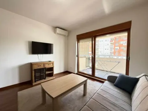 Izdavanje, jednosoban stan, 51m², Master Kvart, Podgorica - image 5