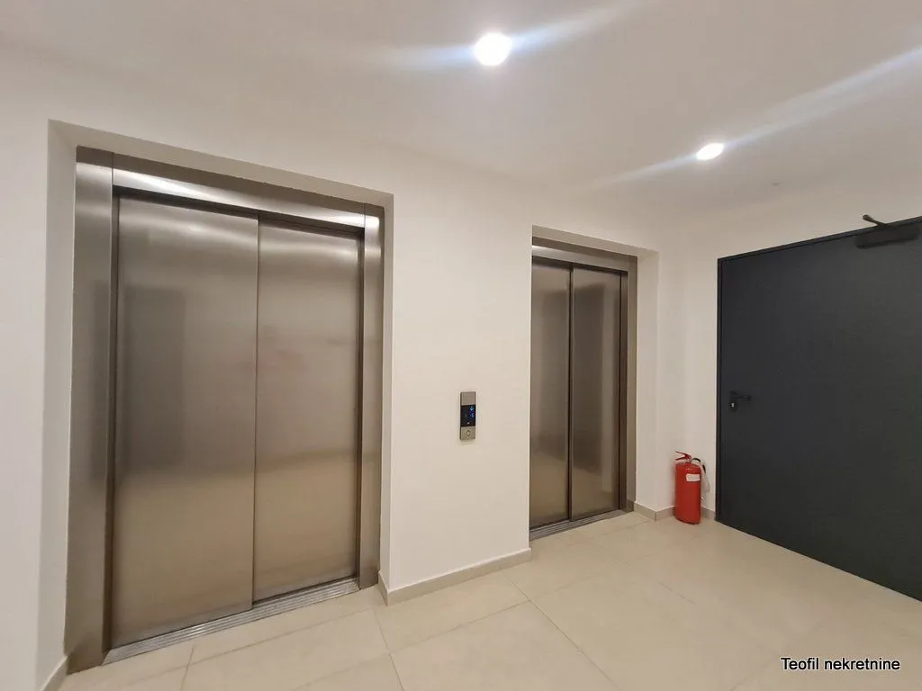 Rent, office space, 78m², Gradska Bolnica, Zvezdara Sve Podlokacije