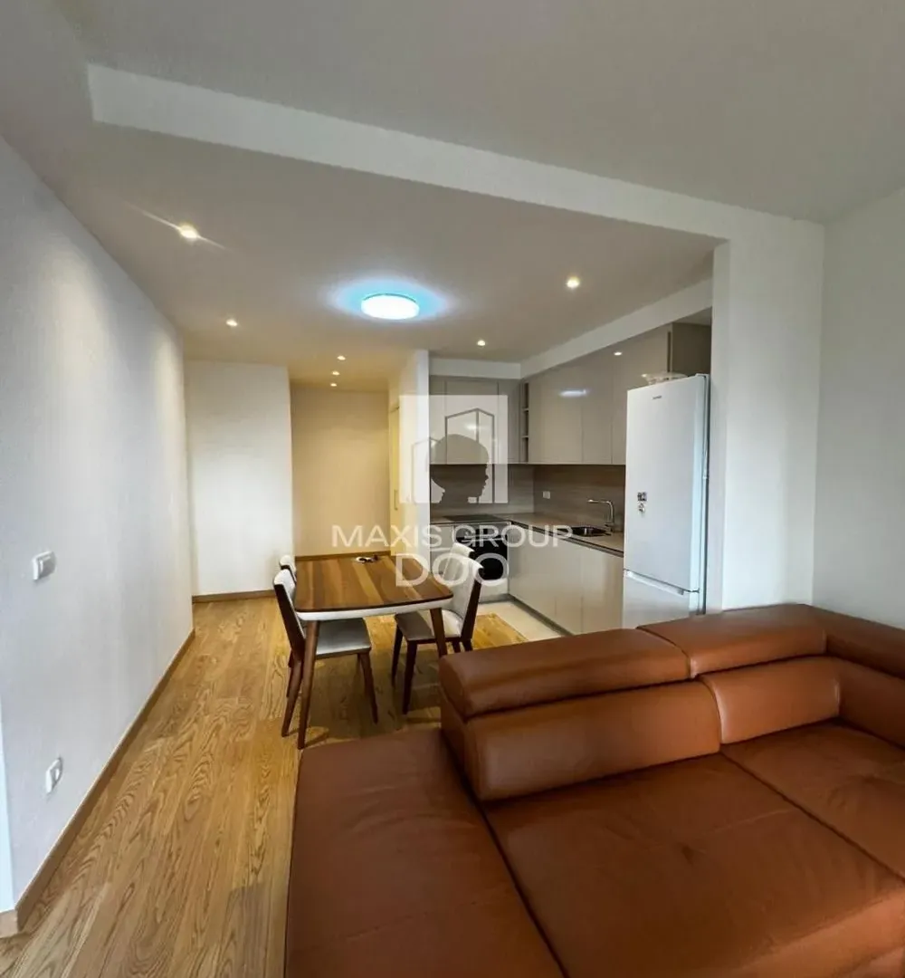 Prodaja, trosoban stan, 81m², Savski Venac, Beograd
