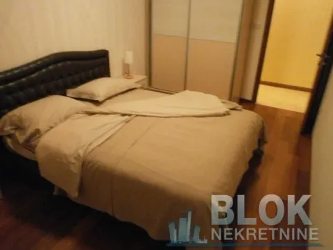 Rent, two bedroom apartment, 62m², Centar, Podgorica - image 5