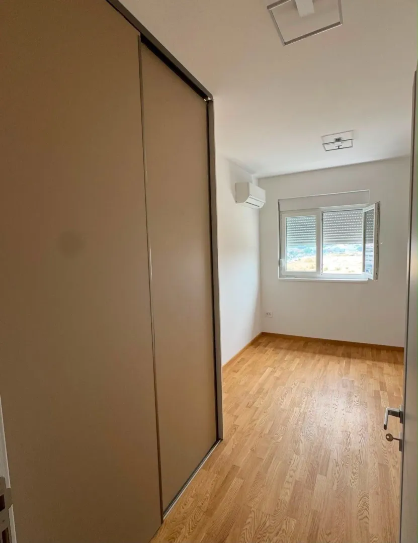 Rent, two bedroom apartment, 65m², Stari Aerodrom, Podgorica