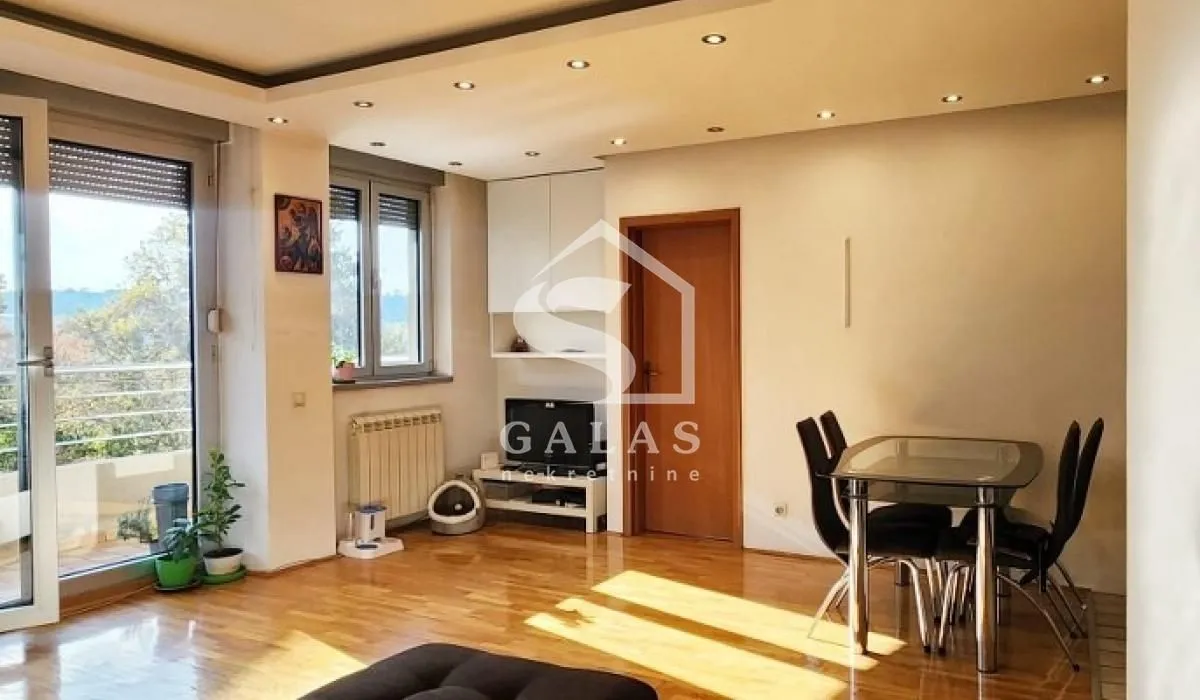 Sale, three bedroom apartment, 80m², Karadjordjevac, Leskovac
