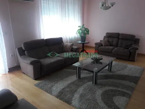Rent, four bedroom apartment, 115m², Grbavica, Novi Sad Sve Podlokacije - image 2