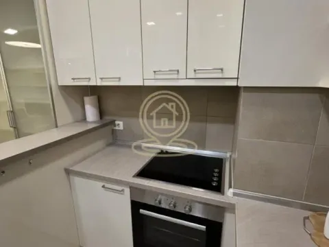 Rent, three bedroom apartment, 86m², Palilula Sve Podlokacije, Beograd - image 5
