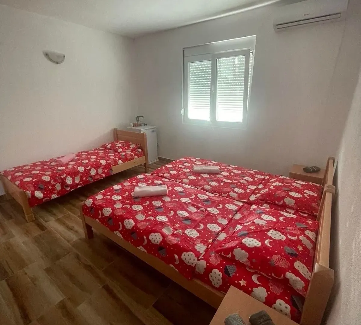 Sale, house, 313m², Sutomore, Bar