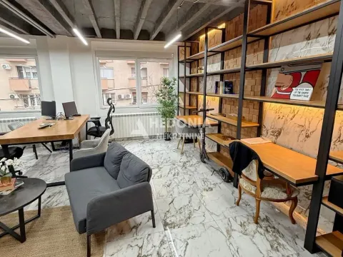 Izdavanje, dvosoban stan, 70m², Klinički Centar, Beograd - image 2