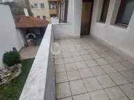 Prodaja, kuća, 596m², Gradska Bolnica, Zvezdara Sve Podlokacije - image 2