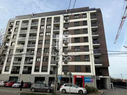 Prodaja, trosoban stan, 93m², Zemun Kalvarija, Zemun Sve Podlokacije - image 9