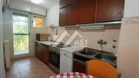 Izdavanje, trosoban stan, 70m², Novo naselje, Novi Sad - image 5