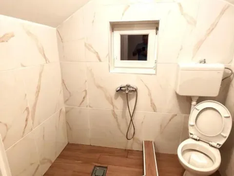 Sale, two bedroom apartment, 85m², Zemun Sve Podlokacije, Beograd - image 12