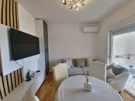 Izdavanje, dvosoban stan, 48m², Bečići, Budva - image 4