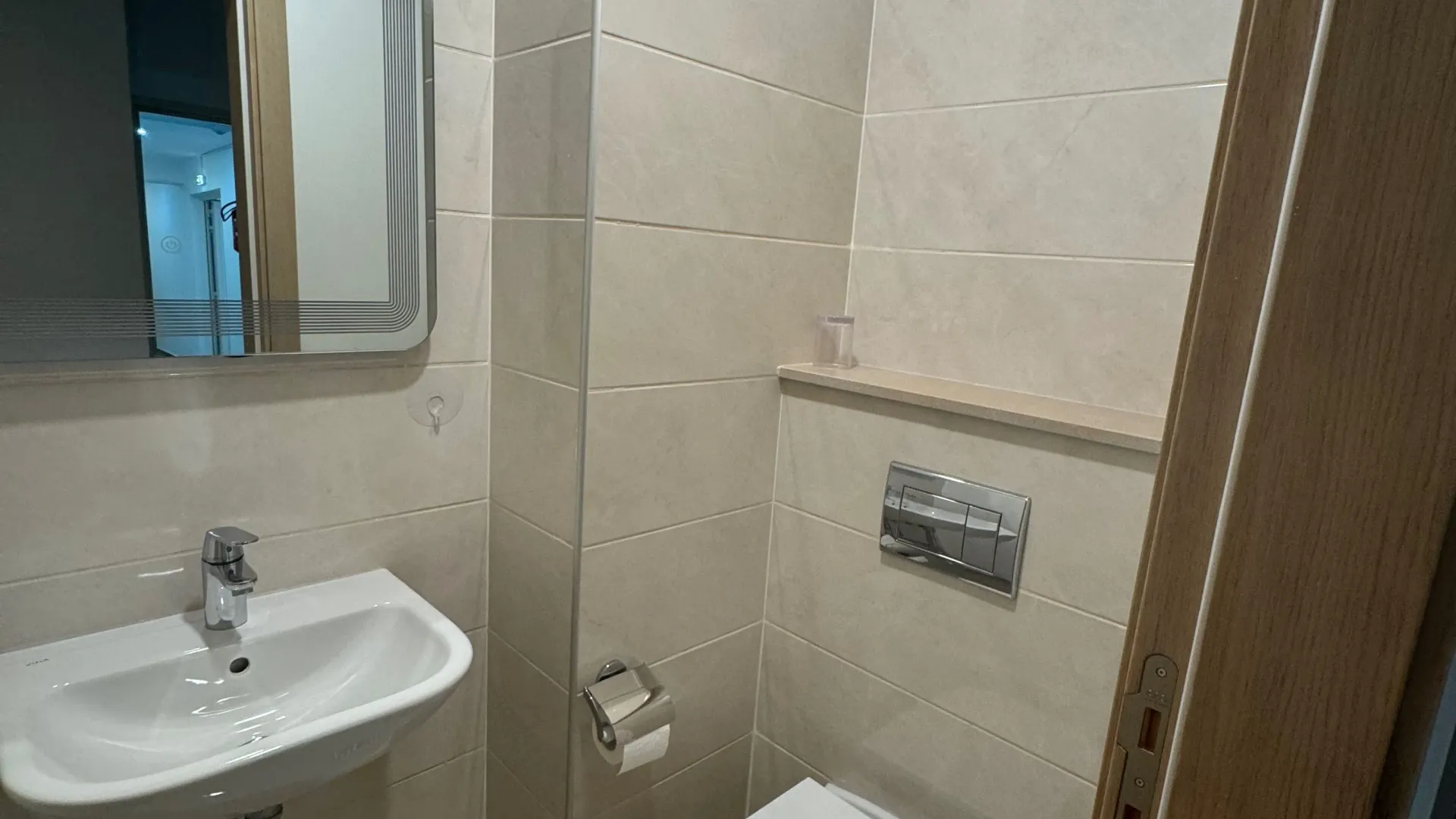 Prodaja, dvosoban stan, 71m², Bečići, Budva