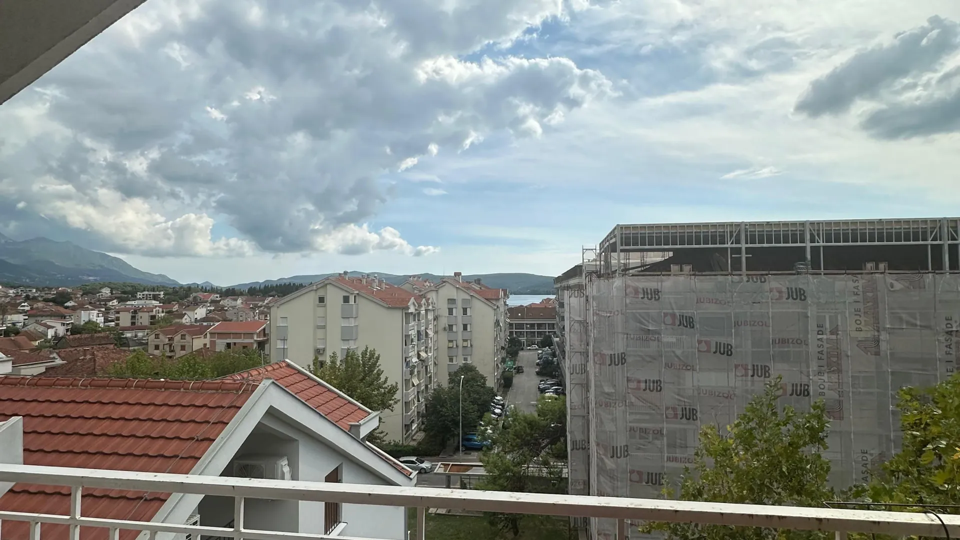 Rent, one bedroom apartment, 56m², Centar, Tivat