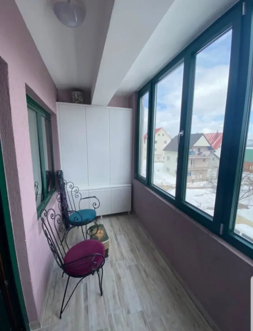 Prodaja, jednosoban stan, 57m², Centar, Žabljak