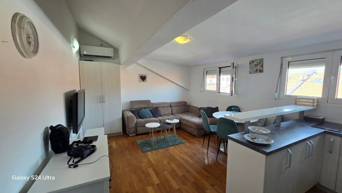 Sale, one bedroom apartment, 41m², Blok 9, Podgorica