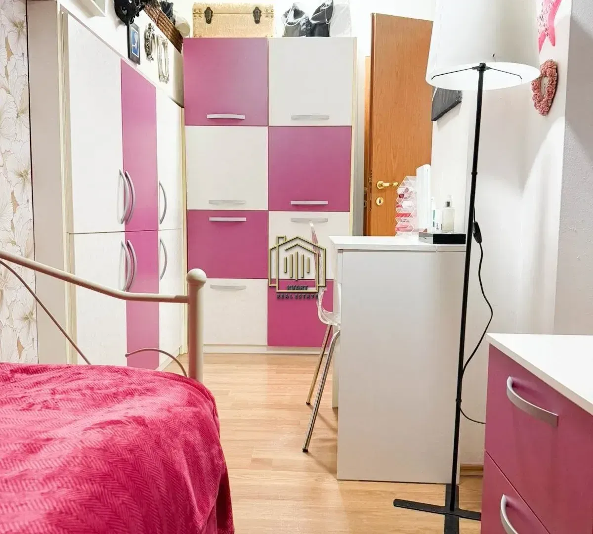 Rent, one bedroom apartment, 61m², Cetinje, Crna Gora