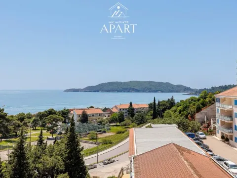 Izdavanje, trosoban stan, 107m², Bečići, Budva - image 2