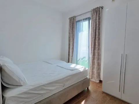 Sale, two bedroom apartment, 72m², Bečići, Budva - image 4