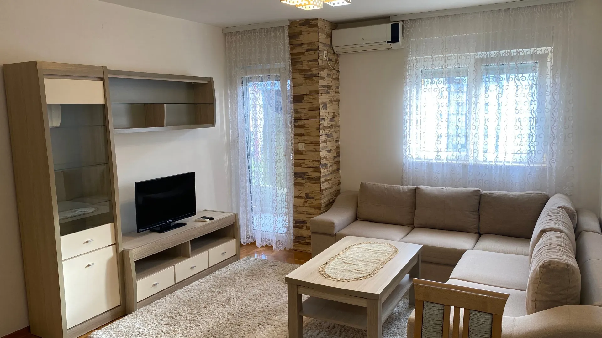 Rent, one bedroom apartment, 45m², Stari Aerodrom, Podgorica