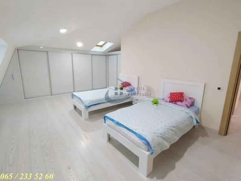 Sale, apartment, 369m², Savski Venac, Beograd