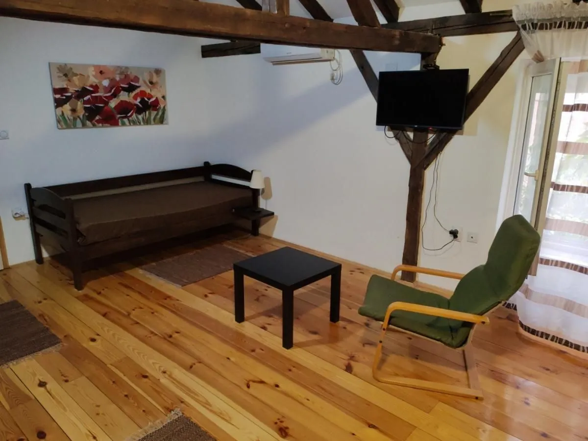 Rent, office space, 100m², Centar, Niš
