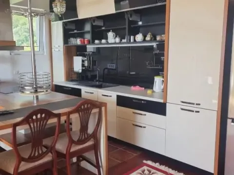 Prodaja, dvosoban stan, 75m², Petrovac, Budva - image 4