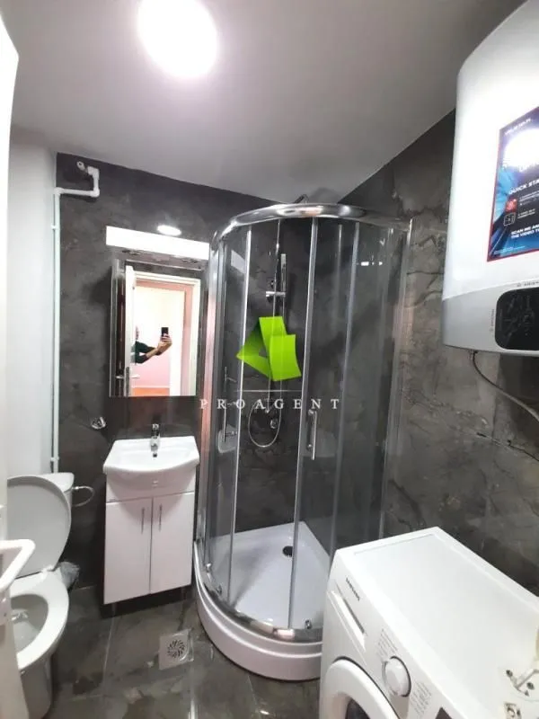 Izdavanje, trosoban stan, 68m², Medijana, Niš